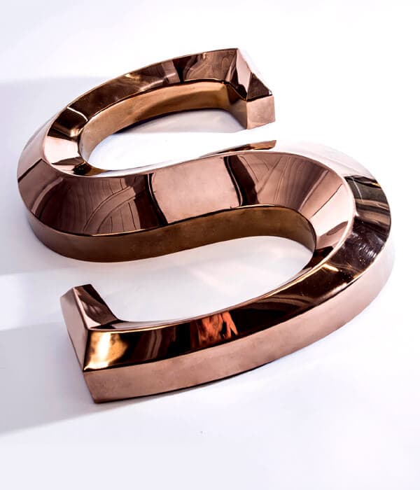 Litery pryzmatyczne Litery pryzmatyczne