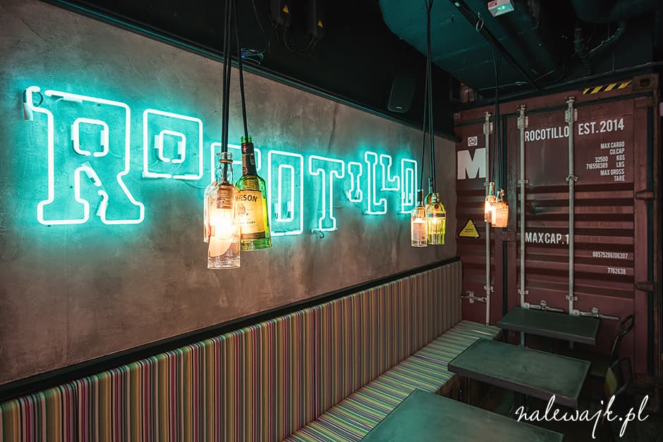 Dekoracja wewnętrzna – Neon Rocotillo Dekoracja wewnętrzna – Neon Rocotillo