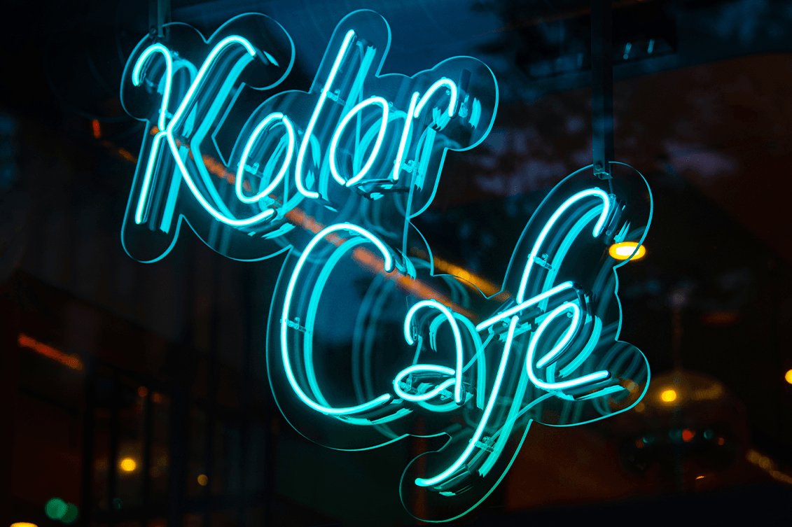Panneau Colour Cafe bleu fluo